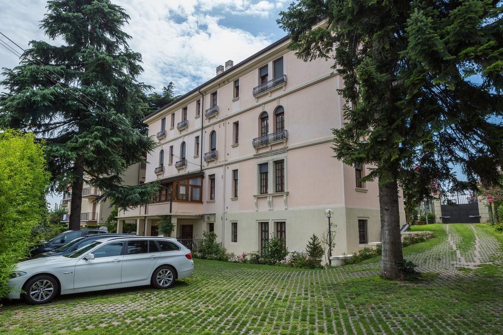 Residence Villa Mainard Верона Экстерьер фото